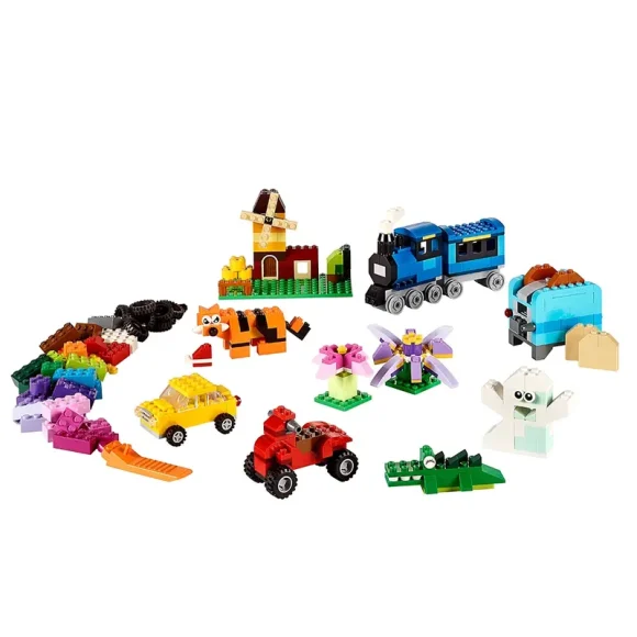10696 LEGO® Medium Creative Brick Box - Image 2