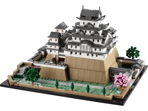 21060 Himeji Castle - Image 2