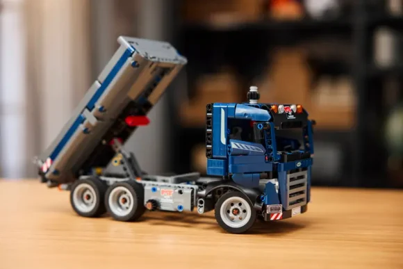 42203 Tipping Dump Truck - Image 3
