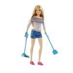 Barbie Walk & Potty Pup Set With Doll & Tail-Activated Pooping Puppy - Image 3