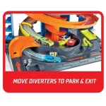 Hot Wheels City Mega Garage Playset with Corkscrew Elevator GTT95 - Image 2